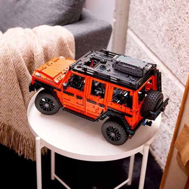 Конструктор Lego Technic 42177 Профессиональная линейка Mercedes-Benz G500