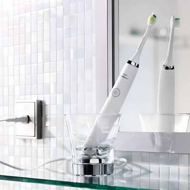 Электрическая зубная щетка Philips Sonicare DiamondClean HX9332/04