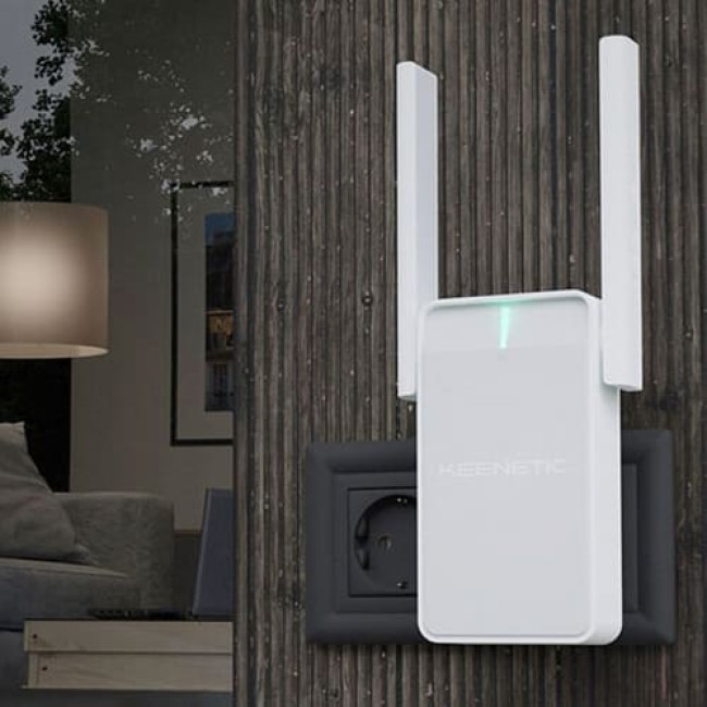 Усилитель Wi-Fi сигнала Keenetic Buddy 5 KN-3311 Белый Усилитель Wi-Fi сигнала Keenetic Buddy 5 KN-3311 Белый