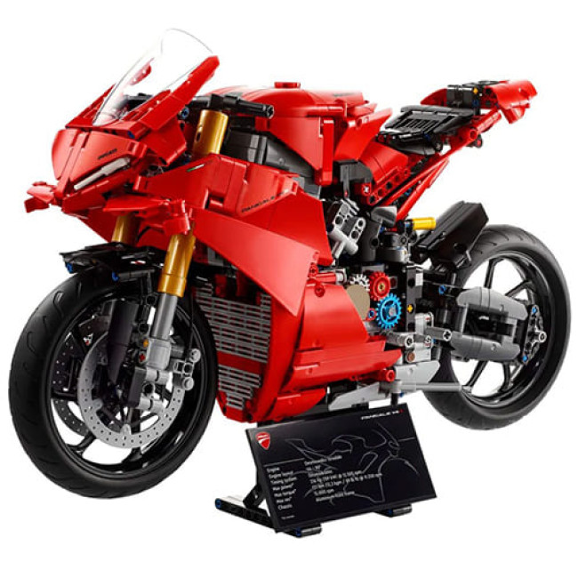 Конструктор LEGO Technic 42202 Мотоцикл Ducati Panigale V4 S Конструктор LEGO Technic 42202 Мотоцикл Ducati Panigale V4 S