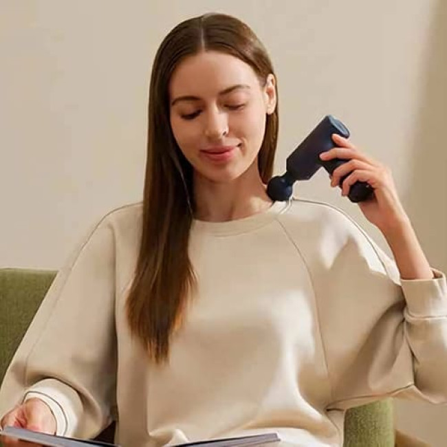 Перкуссионный массажер Xiaomi Massage Gun Mini 2 XMFG-M353 Перкуссионный массажер Xiaomi Massage Gun Mini 2 XMFG-M353