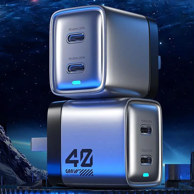 Зарядное устройство Wekome GaN 40W (C+C) WP-U02 Зарядное устройство Wekome GaN 40W (C+C) WP-U02