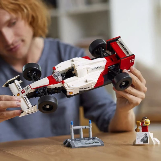 Конструктор LEGO Icons 10330 McLaren F1 MP4/4 и Айртон Сенна