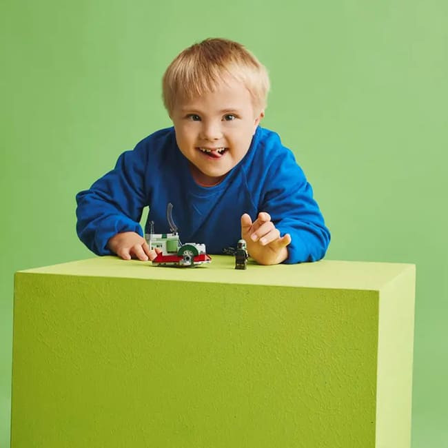 Конструктор LEGO Star Wars 75344 Звездолет Бобы Фетта