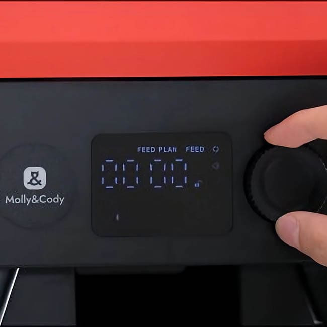 Автоматическая кормушка для животных Molly&CODY Smart Feeder Titan