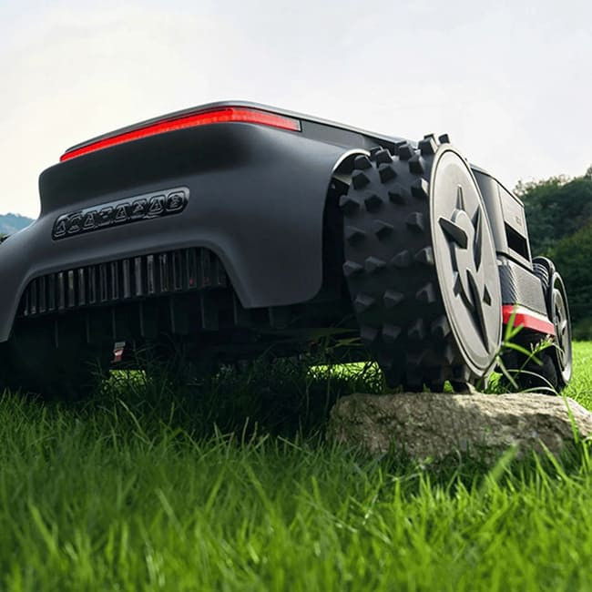 Газонокосилка-робот Dreame A3 AWD PRO 1000 (Международная версия)