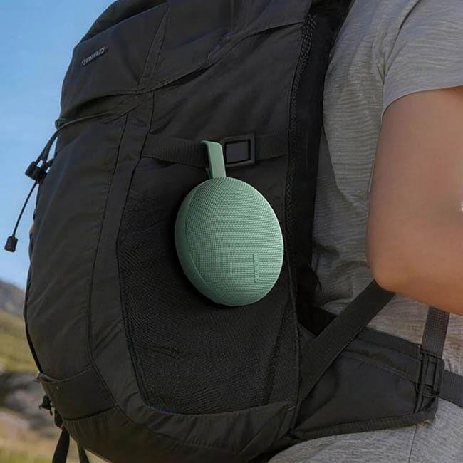 Портативная колонка Xiaomi Bluetooth Speaker Essential Зеленый (Международная версия)