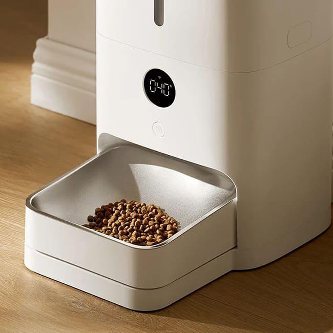 Автоматическая кормушка Xiaomi Smart Pet Food Feeder 2 XMWSQ02 (Международная версия)