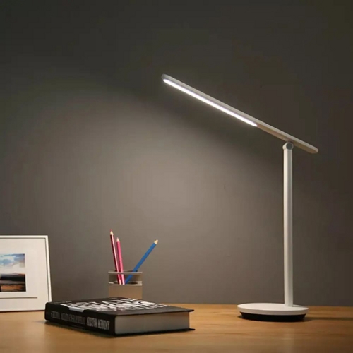 Настольная лампа Yeelight Z1 Pro Rechargeable Folding Table Lamp (YLTD14YL) с аккумулятором