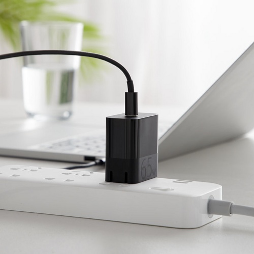 Зарядное устройство ZMI USB-C Power Adapter 65W (HA712) Черный